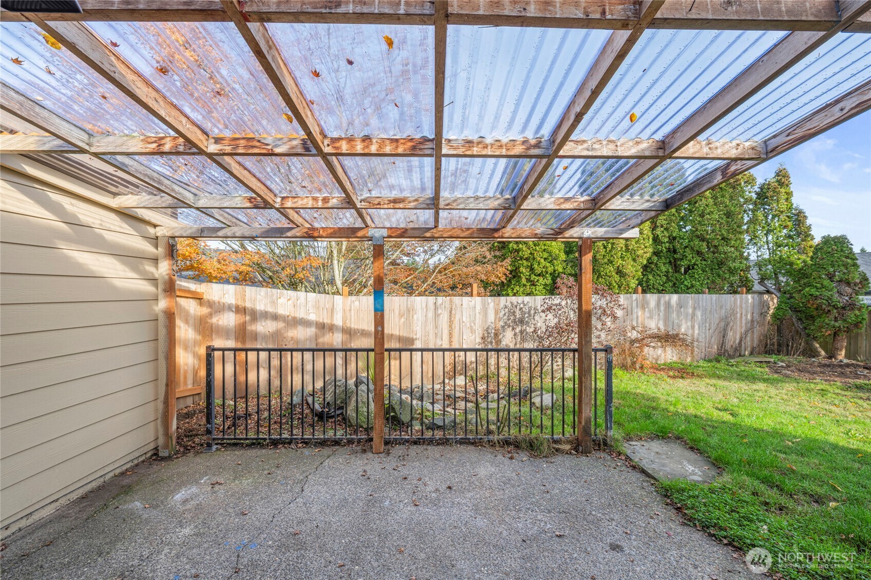 Auburn, Washington, 98001, United States, 4 Bedrooms Bedrooms, ,2 BathroomsBathrooms,Residential,For Sale,1991202