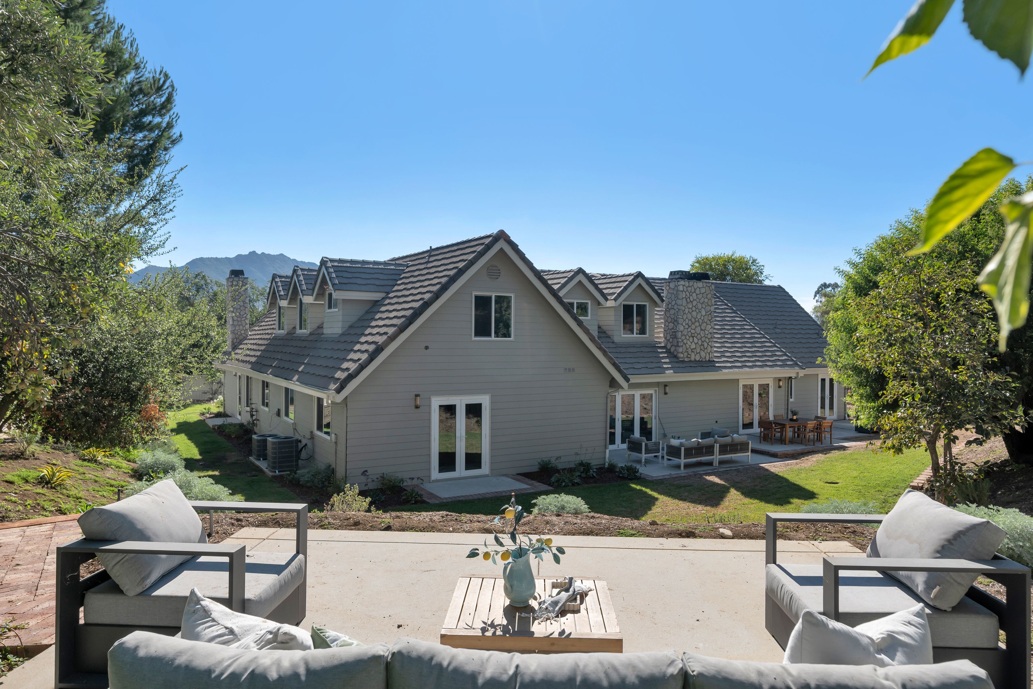  5354 Lewis Road, Agoura Hills - 物件實景