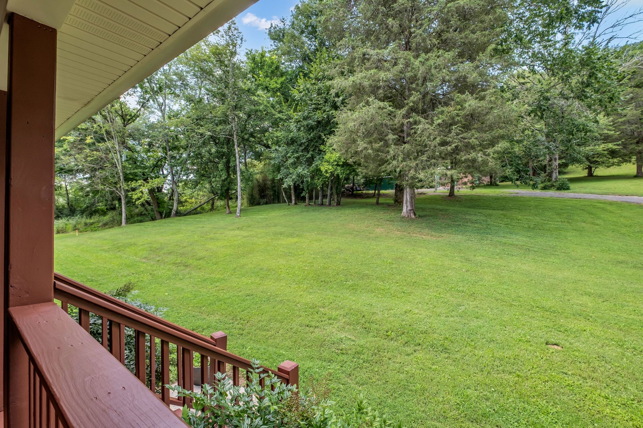 Whites Creek, Tennessee, 37189, United States, 3 Bedrooms Bedrooms, ,3 BathroomsBathrooms,Residential,For Sale,1895173