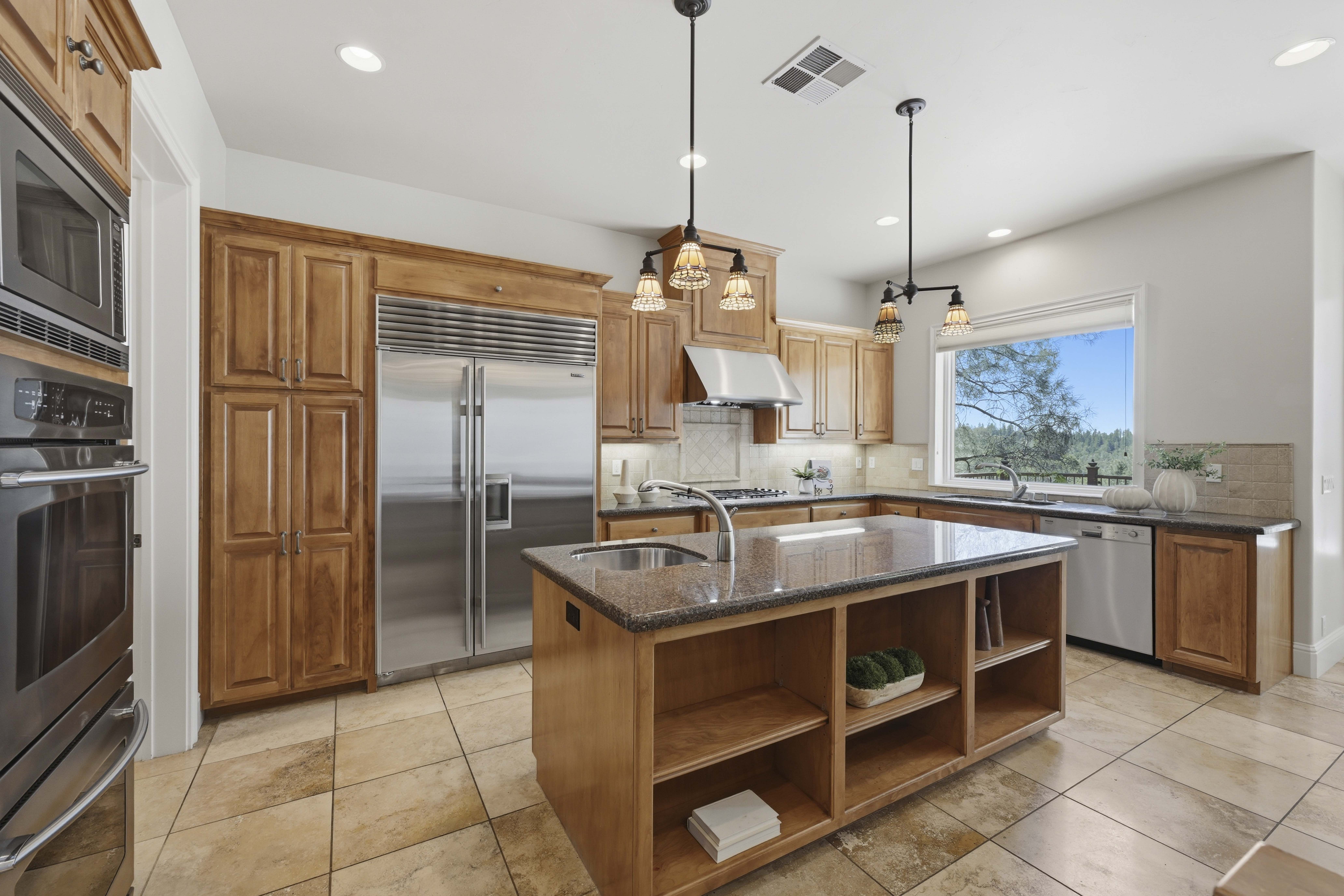  1109 Holly Leaf Lane, Meadow Vista, CA 95722 - 物件實景