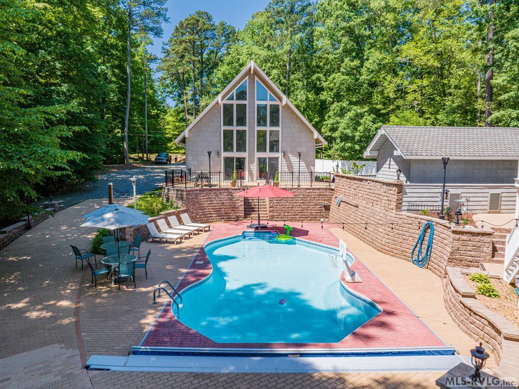 Littleton, North Carolina, 27850, United States, 3 Bedrooms Bedrooms, ,4 BathroomsBathrooms,Residential,For Sale,1836681