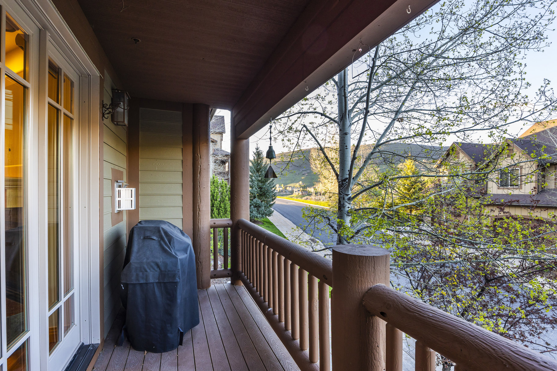  Modern Design Meets Alpine Charm in Jeremy Ranch - 物件實景