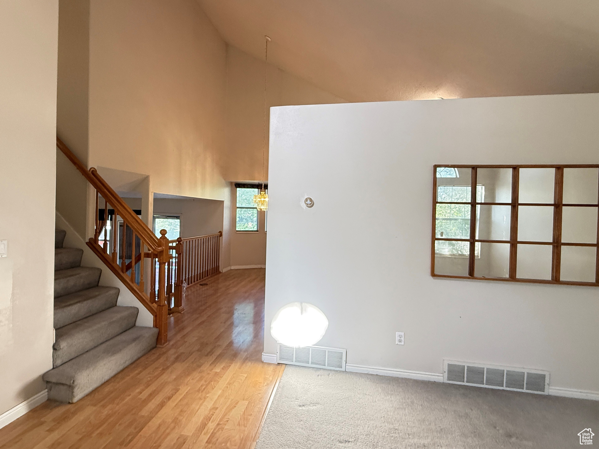 Orem, Utah, 84057, United States, 4 Bedrooms Bedrooms, ,3 BathroomsBathrooms,Residential,For Sale,1917303