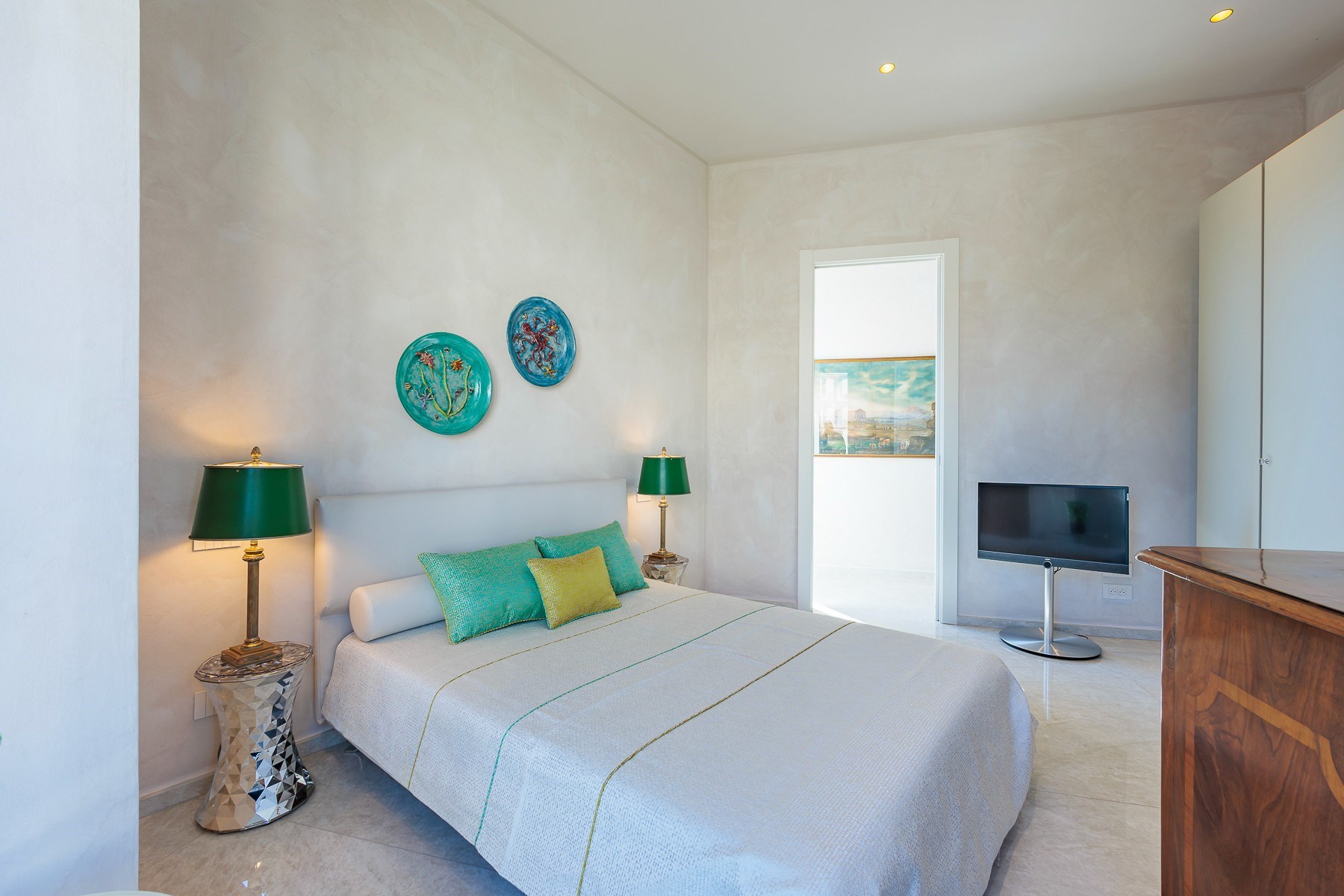  Luxury renovated apartment for sale in Menton, historic center with sea view - 物件實景