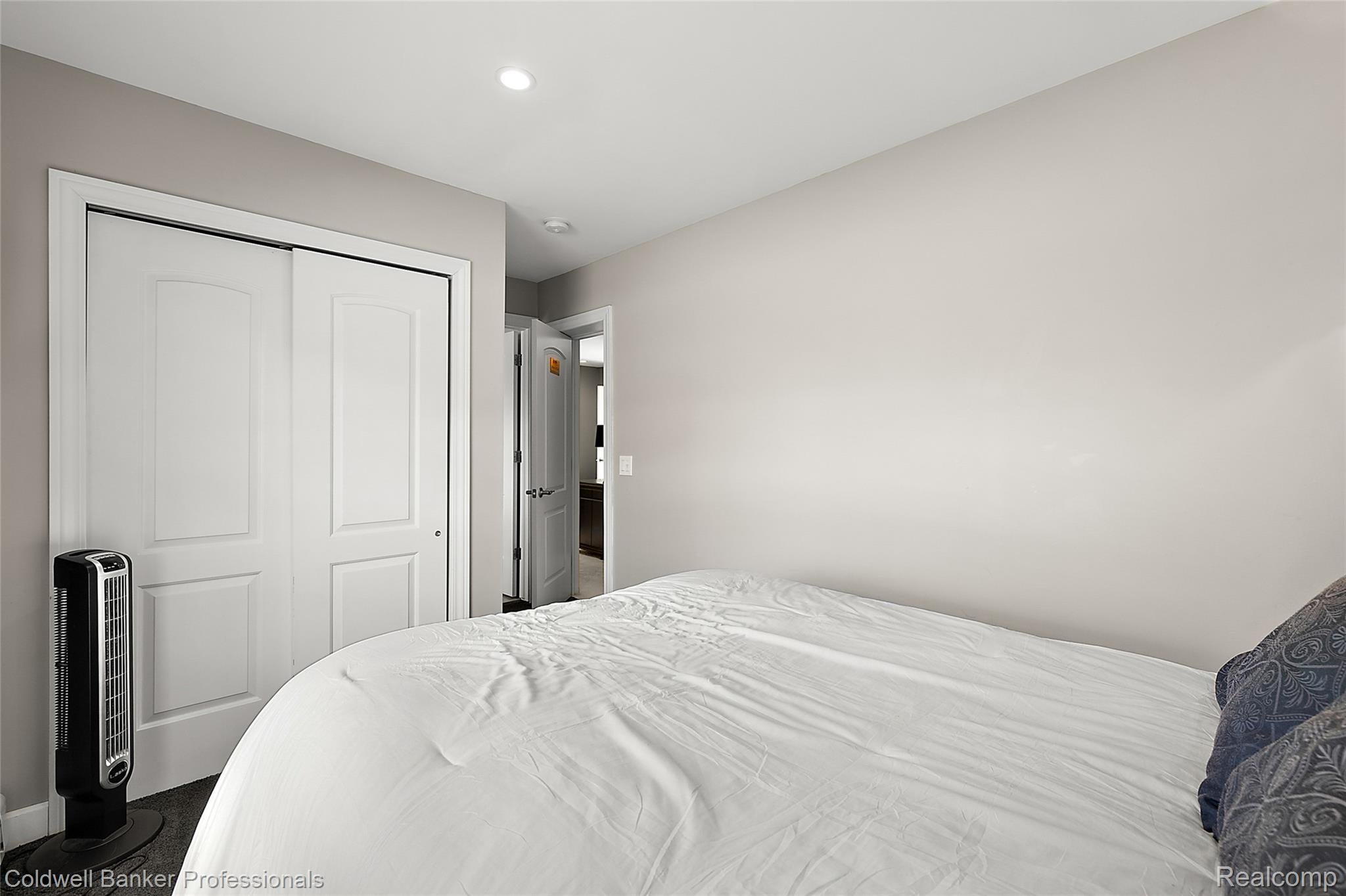 Lapeer, Michigan, 48446, United States, 3 Bedrooms Bedrooms, ,3 BathroomsBathrooms,Residential,For Sale,1907638