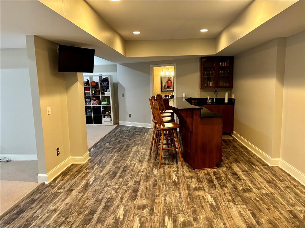 Canton, Georgia, 30114, United States, 6 Bedrooms Bedrooms, ,4 BathroomsBathrooms,Residential,For Sale,1880386