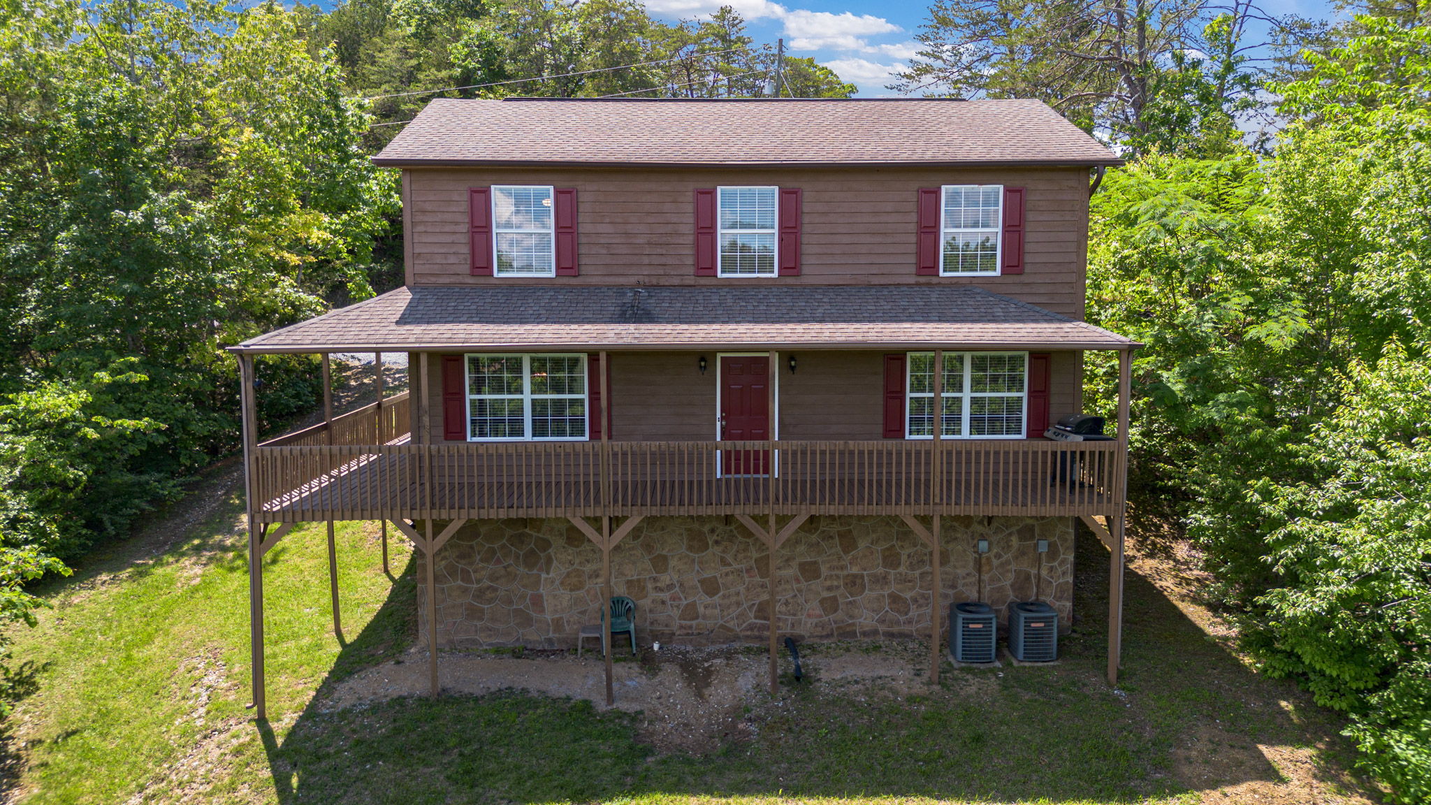 Sevierville, Tennessee, 37876, United States, 3 Bedrooms Bedrooms, ,2 BathroomsBathrooms,Residential,For Sale,1937497