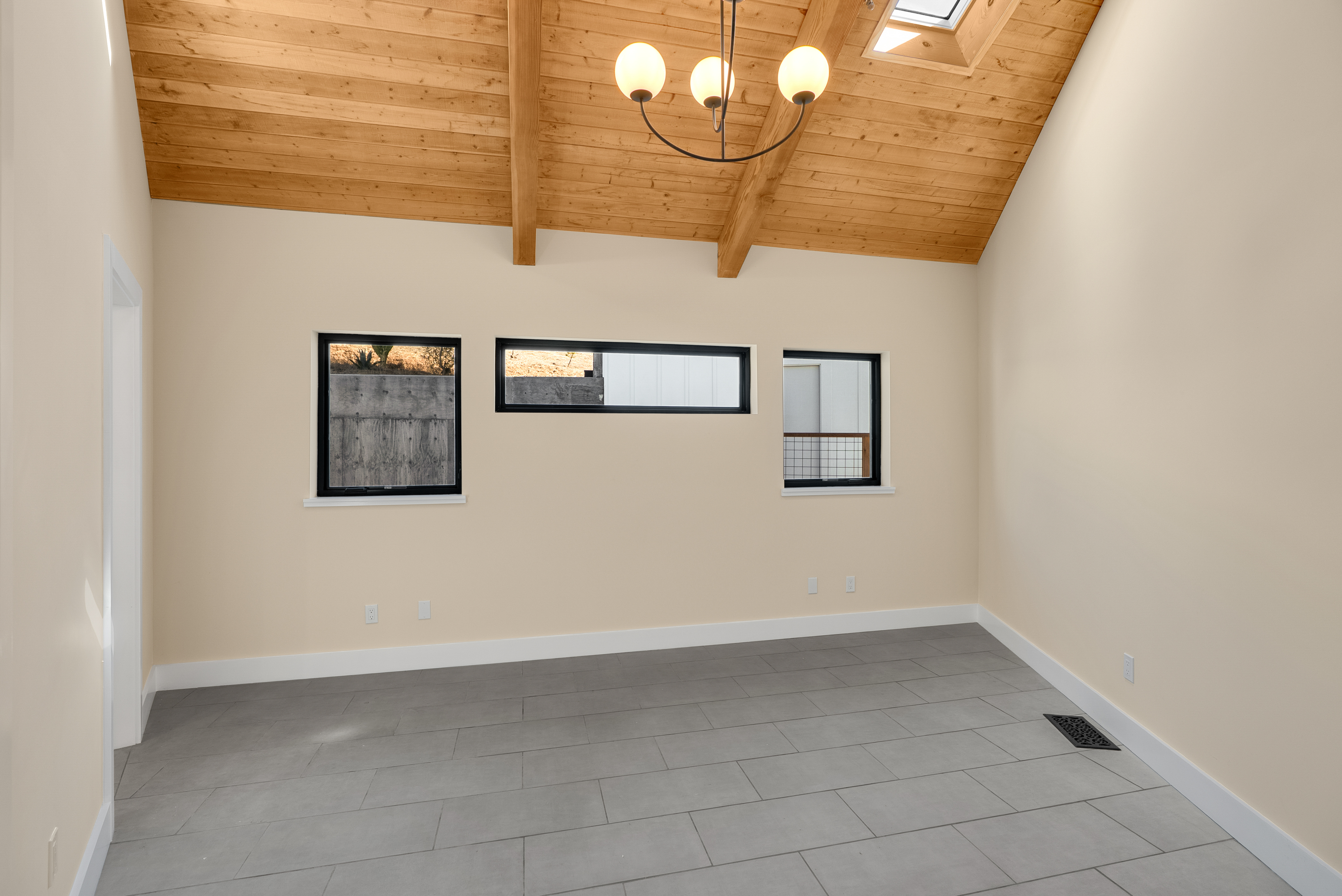  5463 Dana Drive, Santa Rosa, CA 95404 - 物件實景
