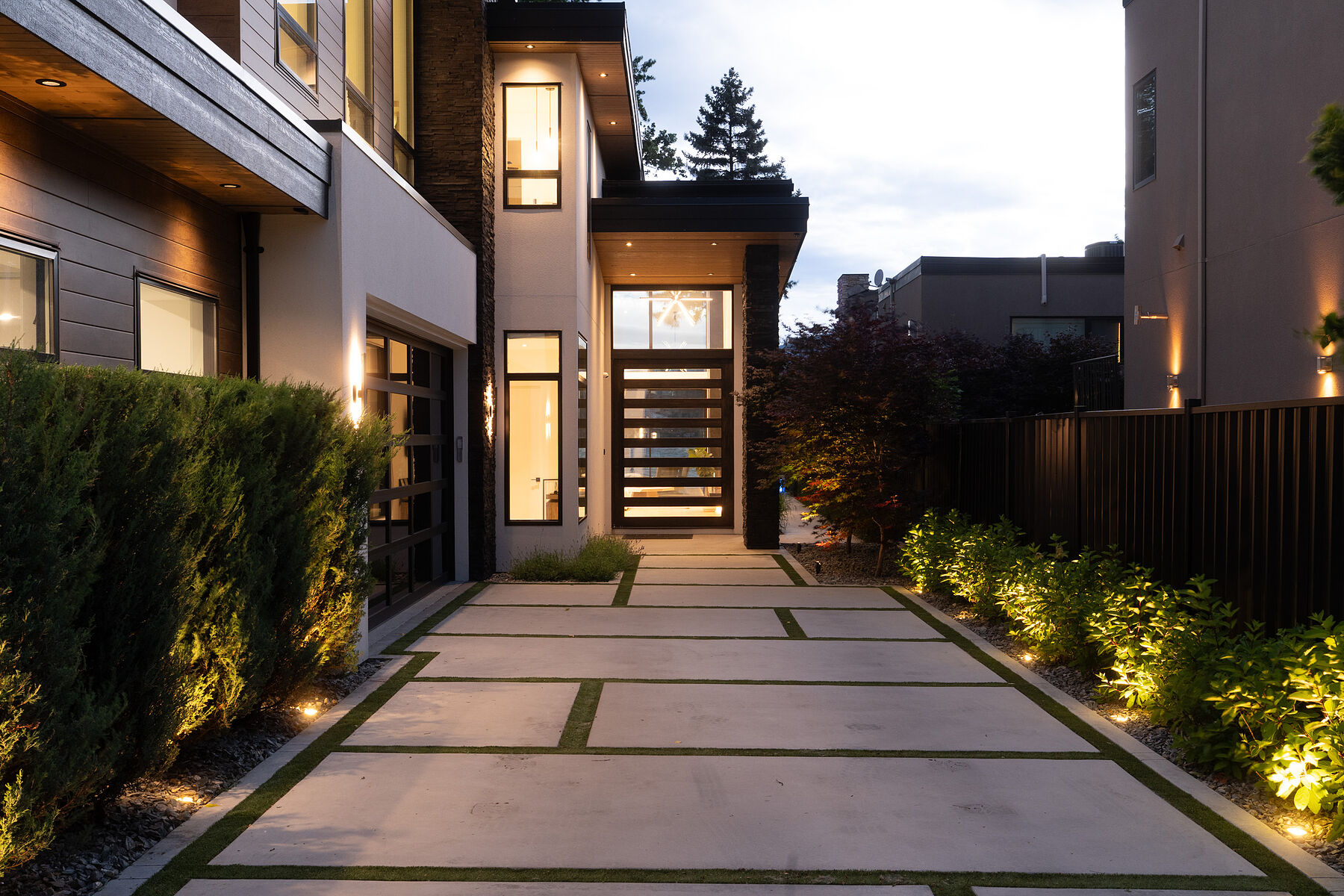  Luxury on the Abbott Corridor - 物件實景
