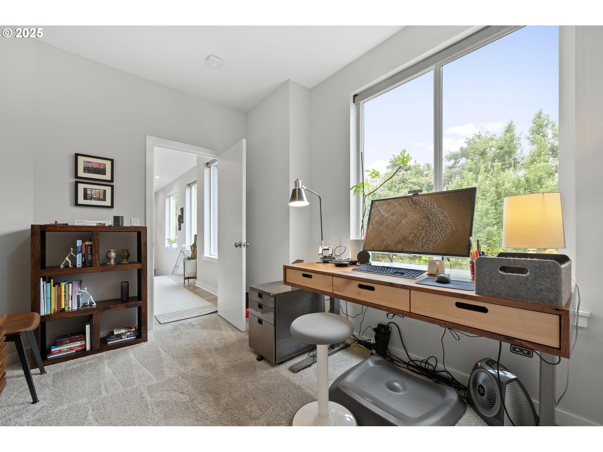 Portland, Oregon, 97211, United States, 3 Bedrooms Bedrooms, ,2 BathroomsBathrooms,Residential,For Sale,1926283