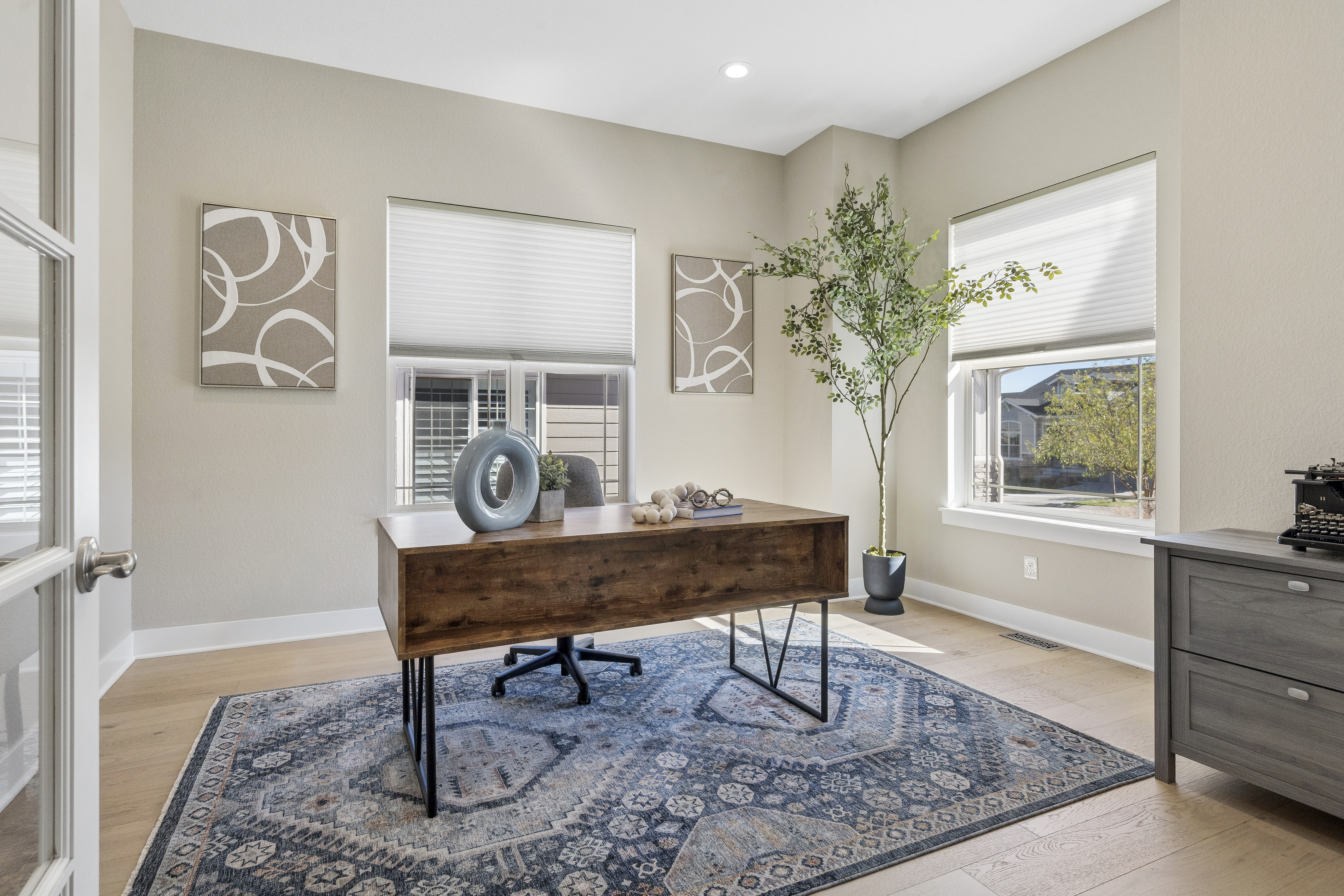  Refined, Low-Maintenance Living - 物件實景