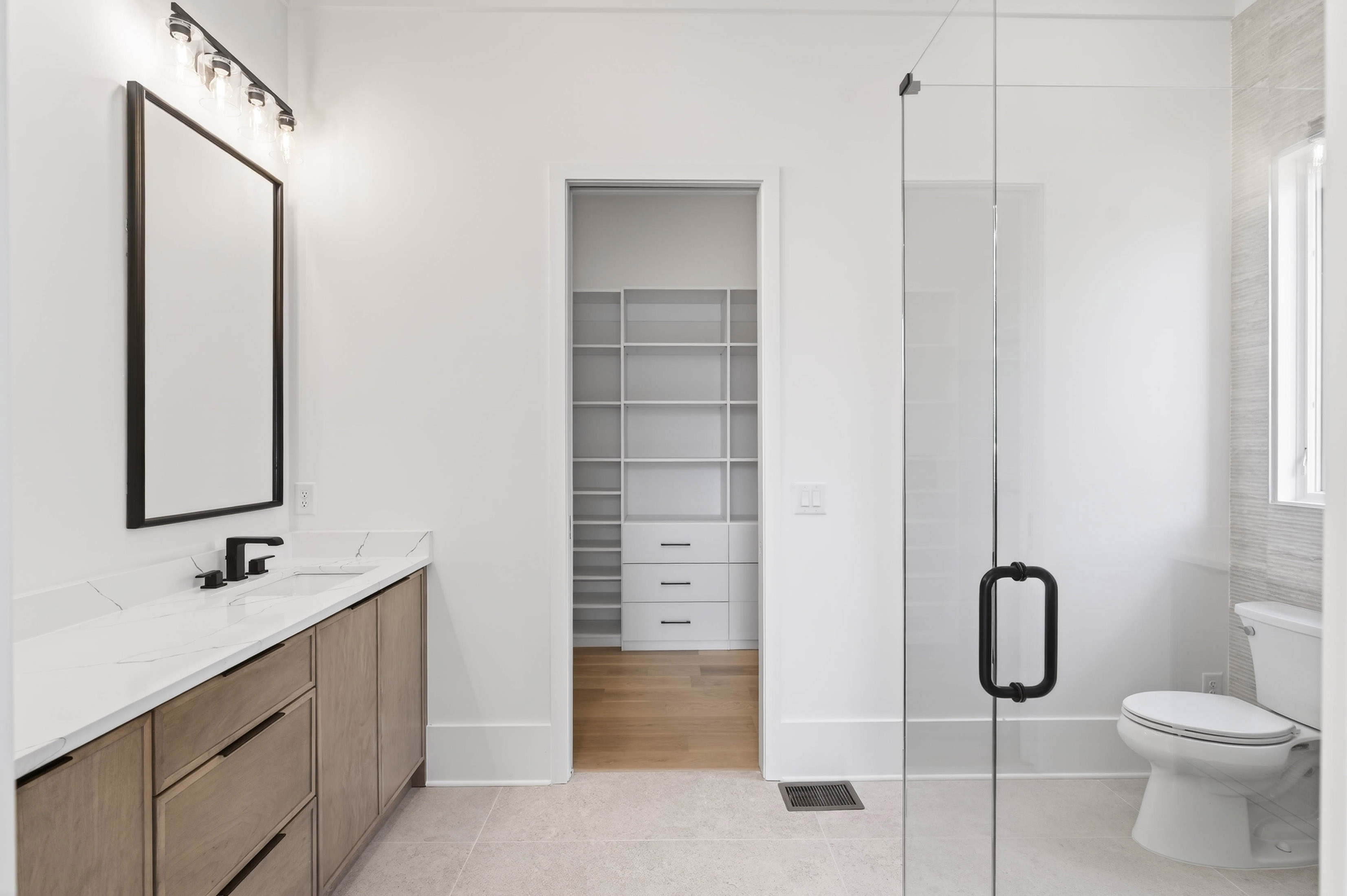  Stunning New Construction in Sought-After East Cobb - 物件實景