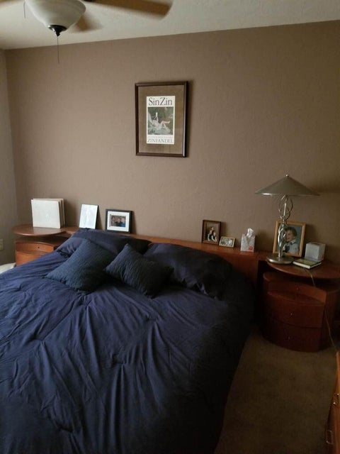 KLAMATH FALLS, Oregon, 97601, United States, 3 Bedrooms Bedrooms, ,3 BathroomsBathrooms,Residential,For Sale,1973852