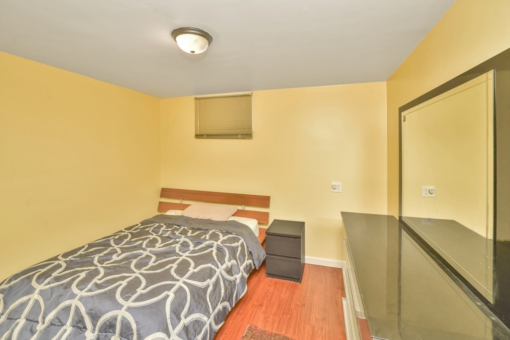 Randolph, Massachusetts, 02368, United States, 4 Bedrooms Bedrooms, ,2 BathroomsBathrooms,Residential,For Sale,2005663