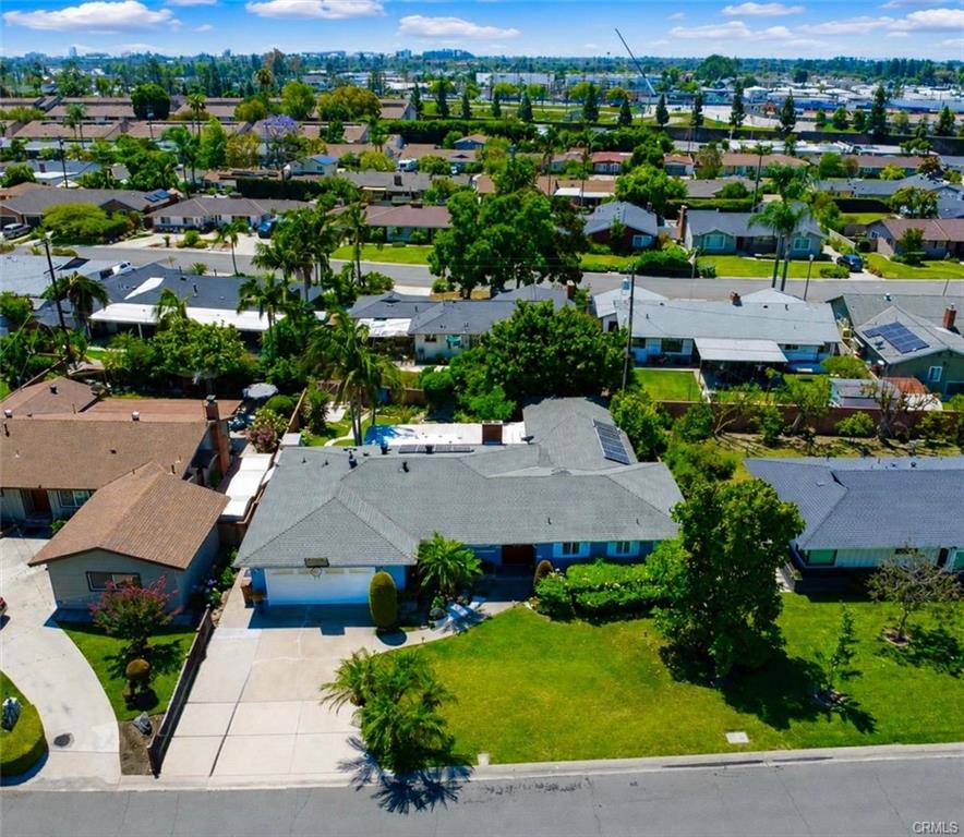 Anaheim, California, 92801, United States, 4 Bedrooms Bedrooms, ,Residential,For Sale,2049399