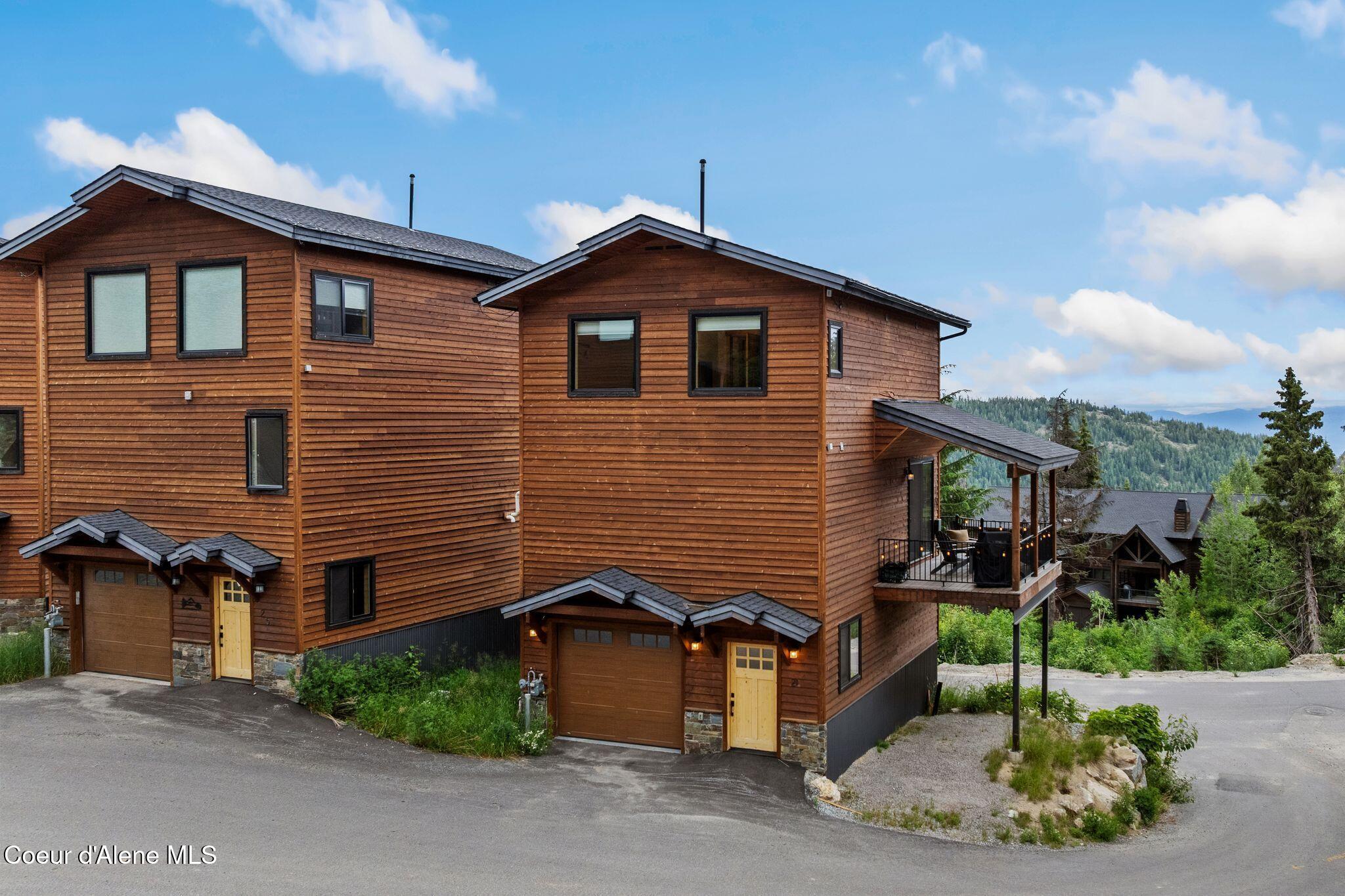 Sandpoint, Idaho, 83864, United States, 3 Bedrooms Bedrooms, ,3 BathroomsBathrooms,Residential,For Sale,1894320