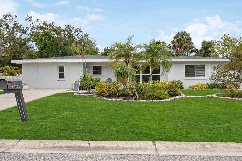 Sarasota, Florida, 34239, United States, 3 Bedrooms Bedrooms, ,2 BathroomsBathrooms,Residential,For Sale,1690637