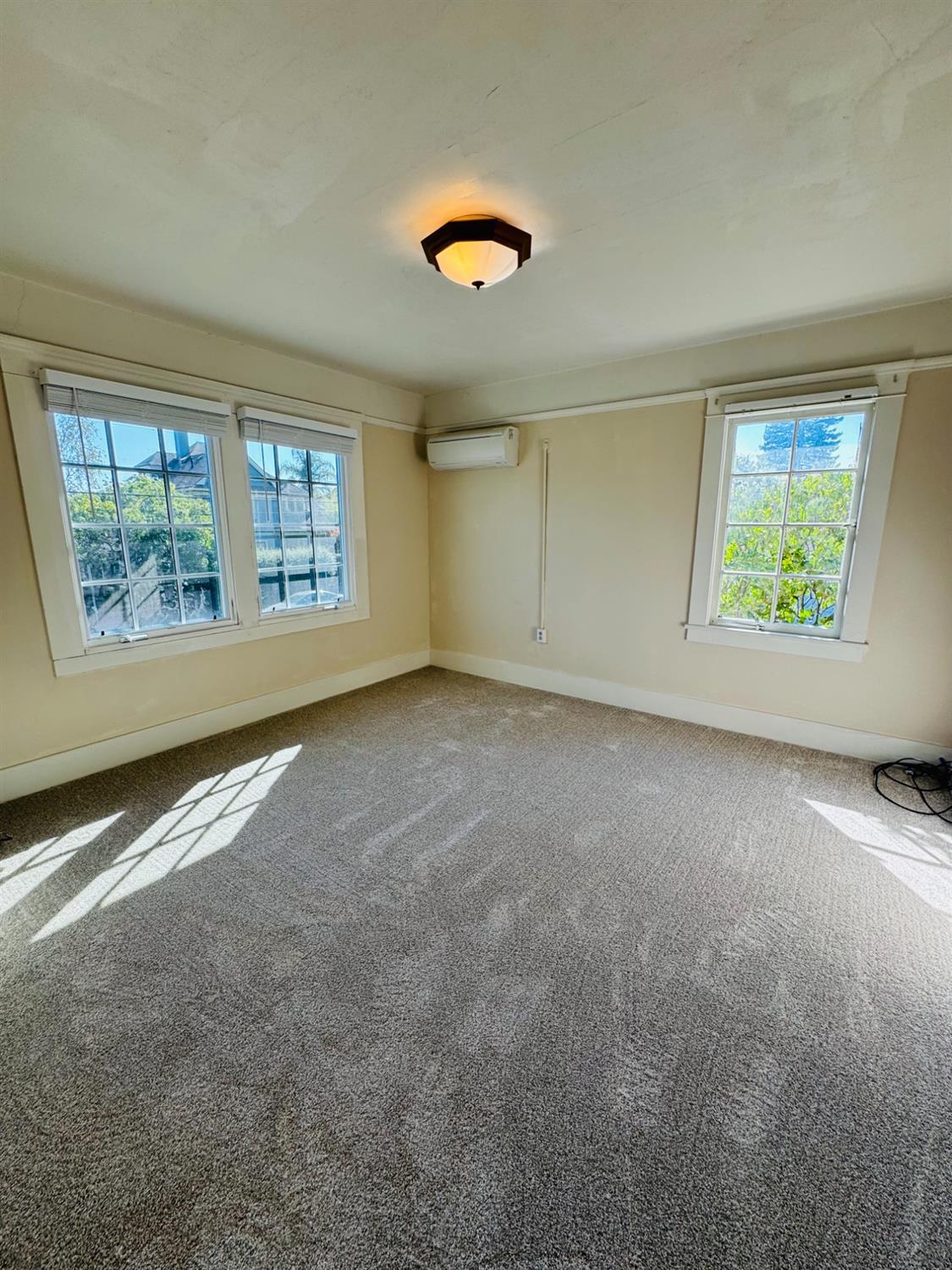 Santa Cruz, California, 95060, United States, 3 Bedrooms Bedrooms, ,2 BathroomsBathrooms,Residential,For Sale,2001181