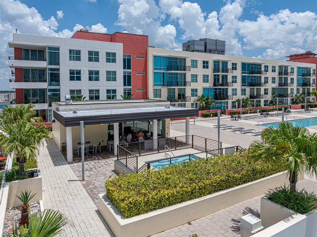 Tampa, Florida, 33602, United States, 1 Bedroom Bedrooms, ,2 BathroomsBathrooms,Residential,For Sale,1807675