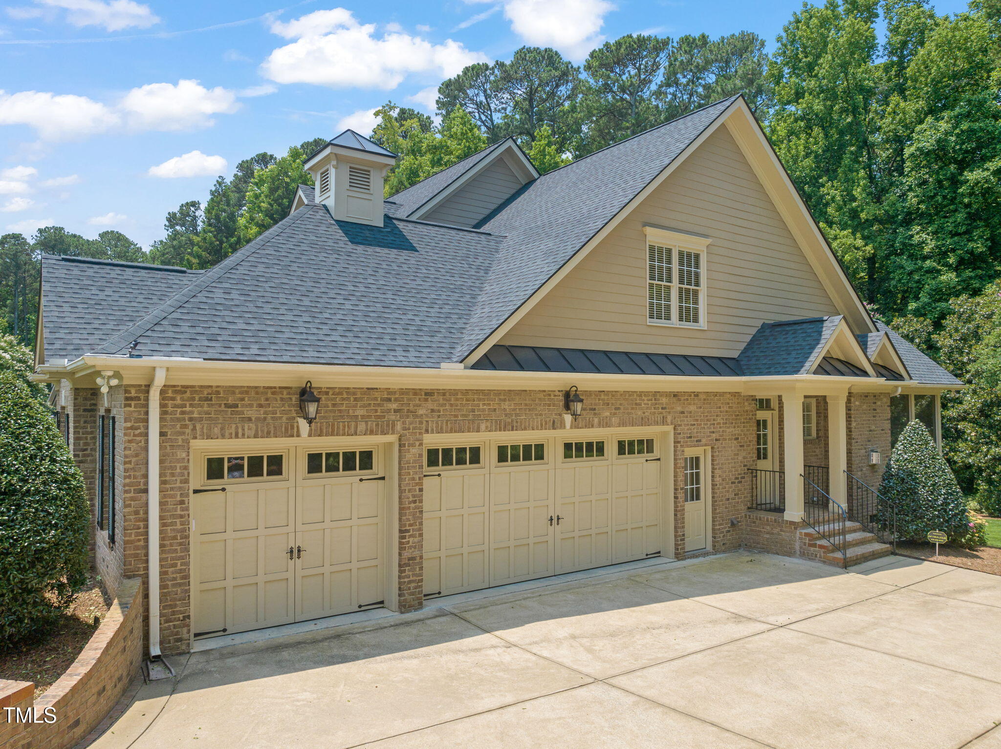 Raleigh, North Carolina, 27603, United States, 4 Bedrooms Bedrooms, ,4 BathroomsBathrooms,Residential,For Sale,1847413