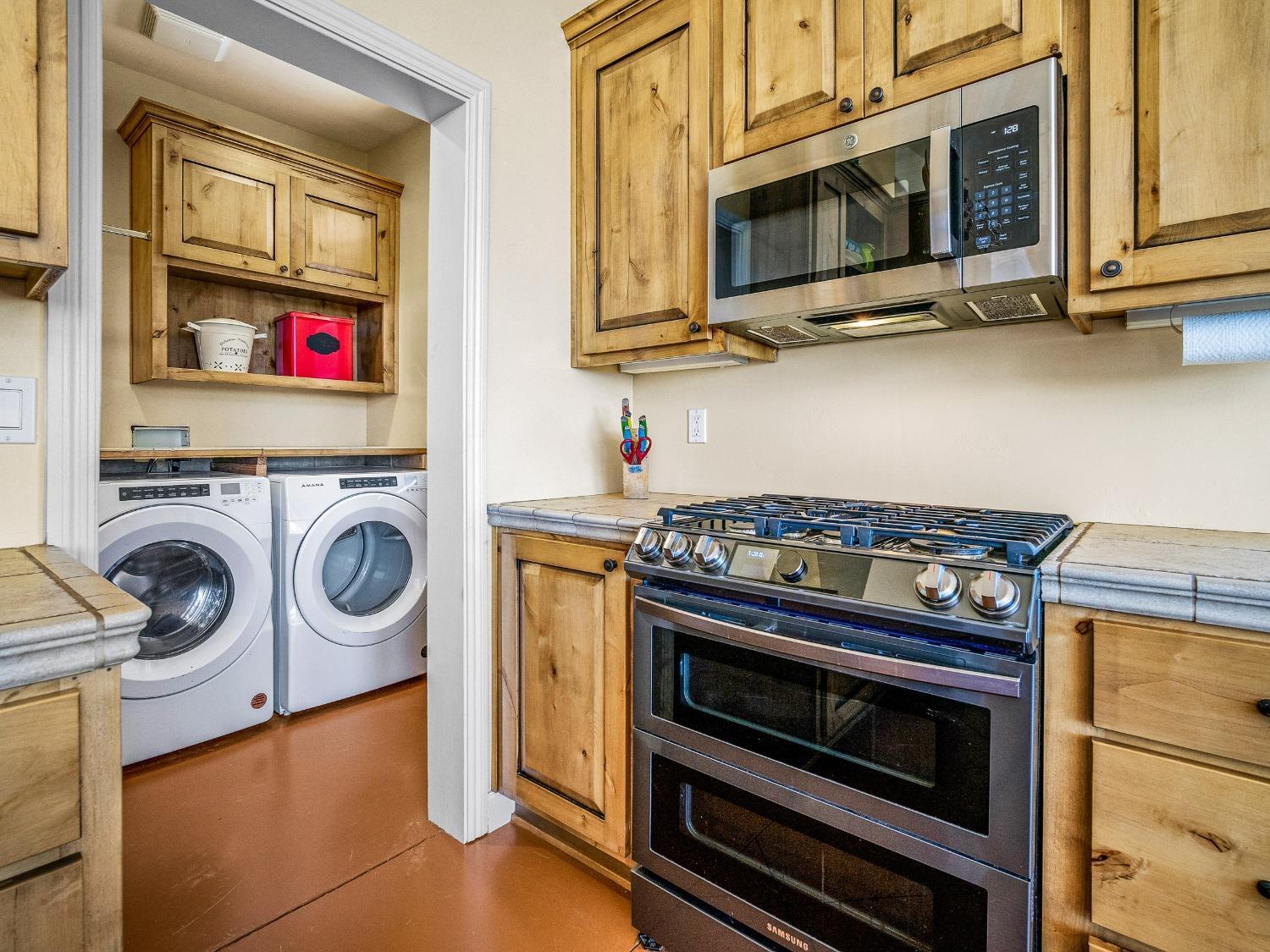 Placerville, California, 95667, United States, 3 Bedrooms Bedrooms, ,3 BathroomsBathrooms,Residential,For Sale,1979822