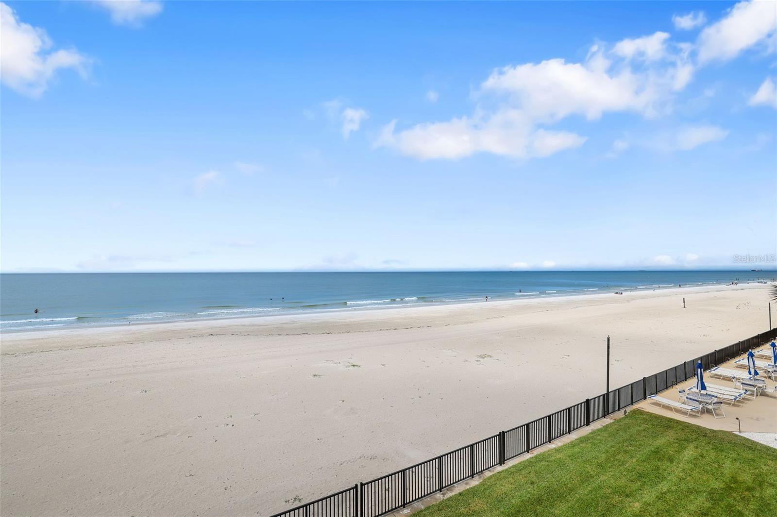 Redington Shores, Florida, 33708, United States, 2 Bedrooms Bedrooms, ,2 BathroomsBathrooms,Residential,For Sale,1979390