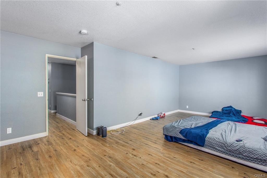 Fontana, California, 92337, United States, 5 Bedrooms Bedrooms, ,3 BathroomsBathrooms,Residential,For Sale,1921892