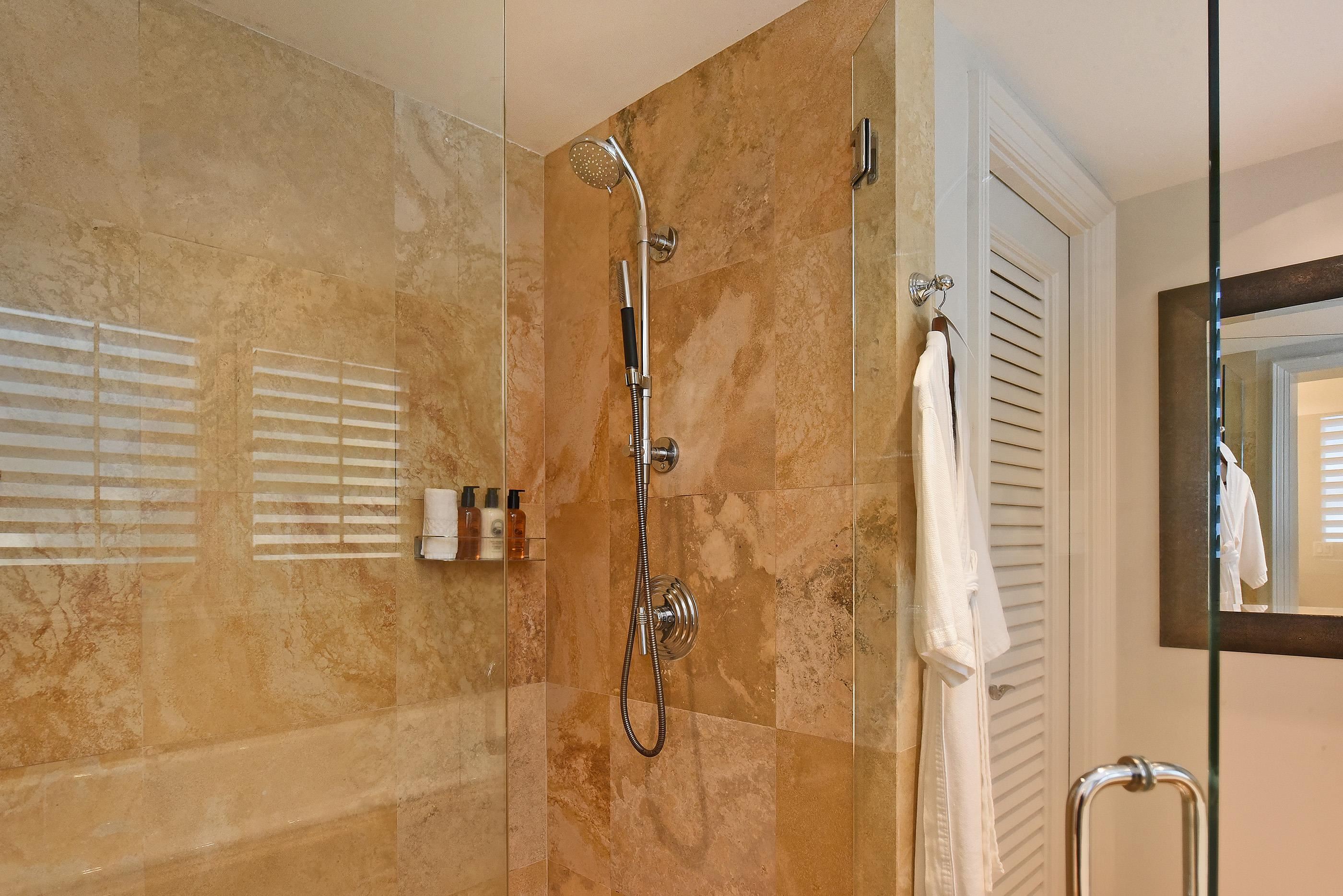 1 Ritz Carlton Dr, Lahaina, Hawaii, 96761, United States, 2 Bedrooms Bedrooms, ,2 BathroomsBathrooms,Residential,For Sale,1 Ritz Carlton Dr,1668217