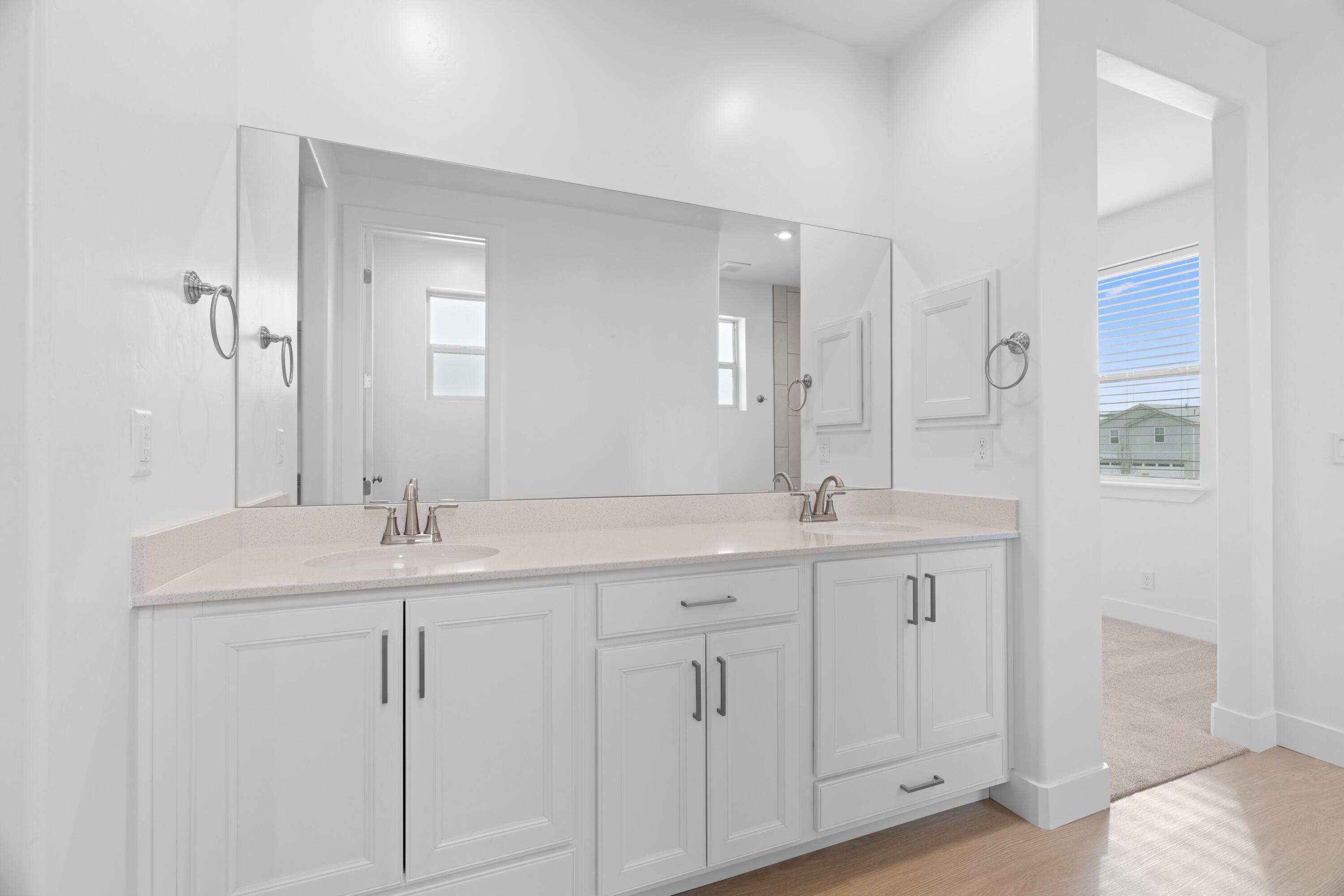 St George, Utah, 84790, United States, 3 Bedrooms Bedrooms, ,3 BathroomsBathrooms,Residential,For Sale,1982325