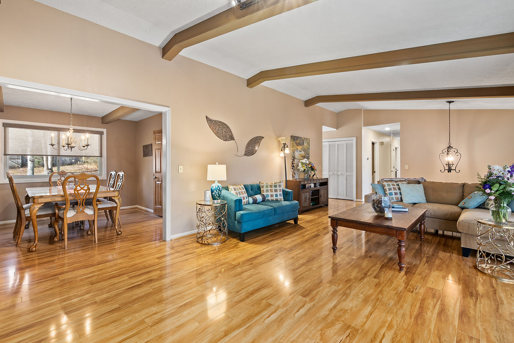  HENDERSONVILLE - 物件實景