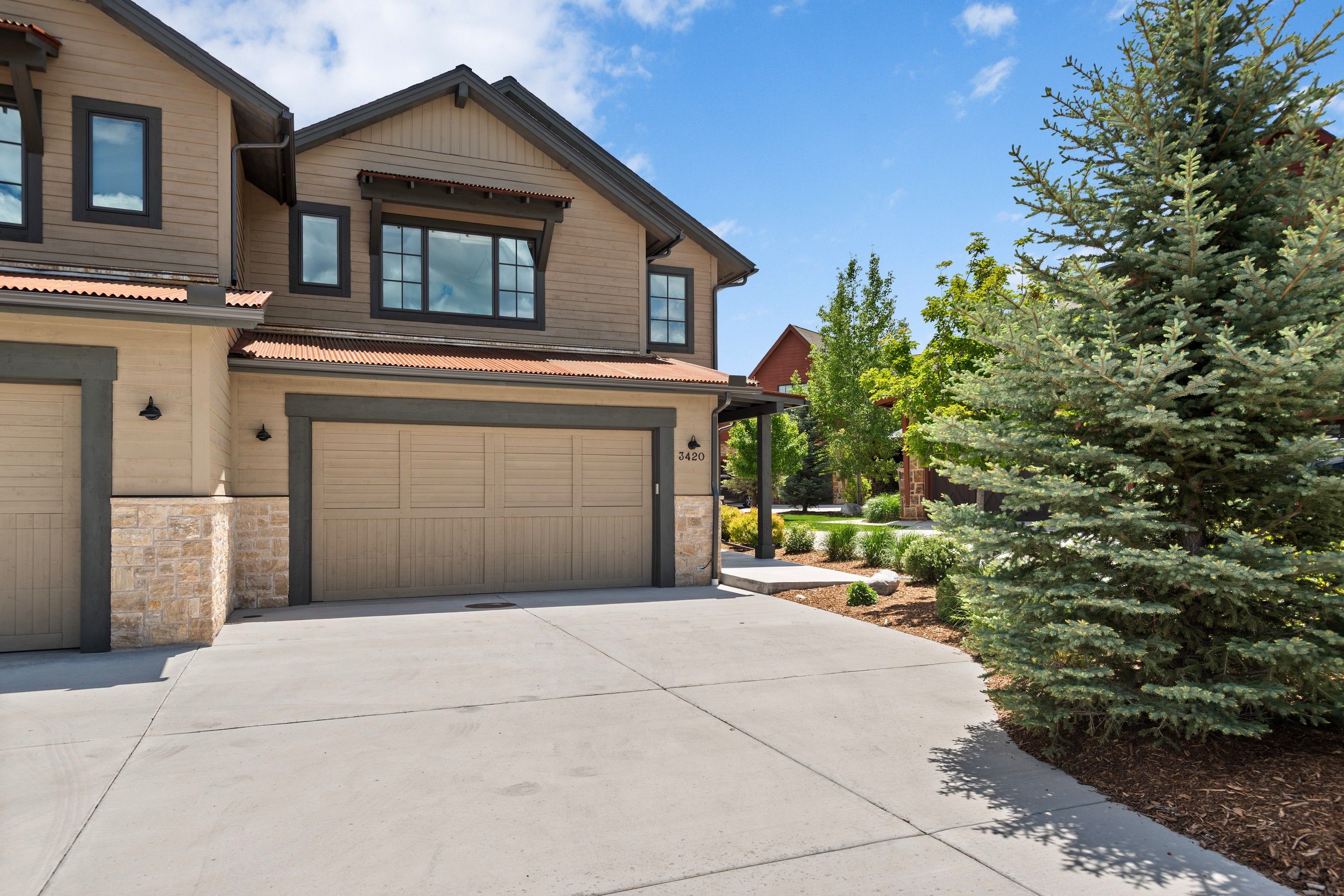  Sophisticated Townhome in The Fairway - 物件實景