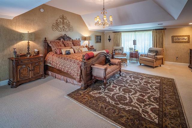 Dover, New Hampshire, 03820, United States, 3 Bedrooms Bedrooms, ,4 BathroomsBathrooms,Residential,For Sale,1926257