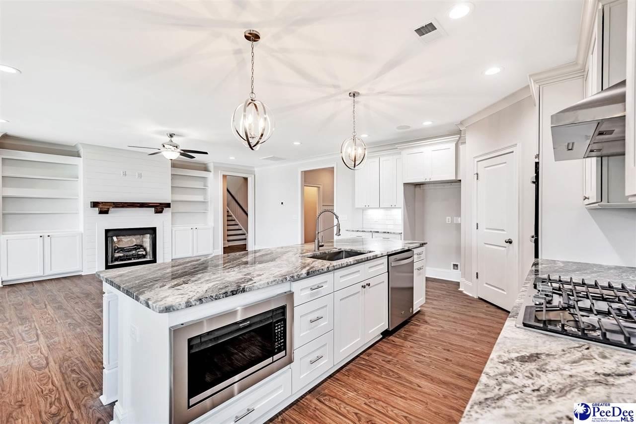 Florence, South Carolina, 29501, United States, 5 Bedrooms Bedrooms, ,5 BathroomsBathrooms,Residential,For Sale,1856314