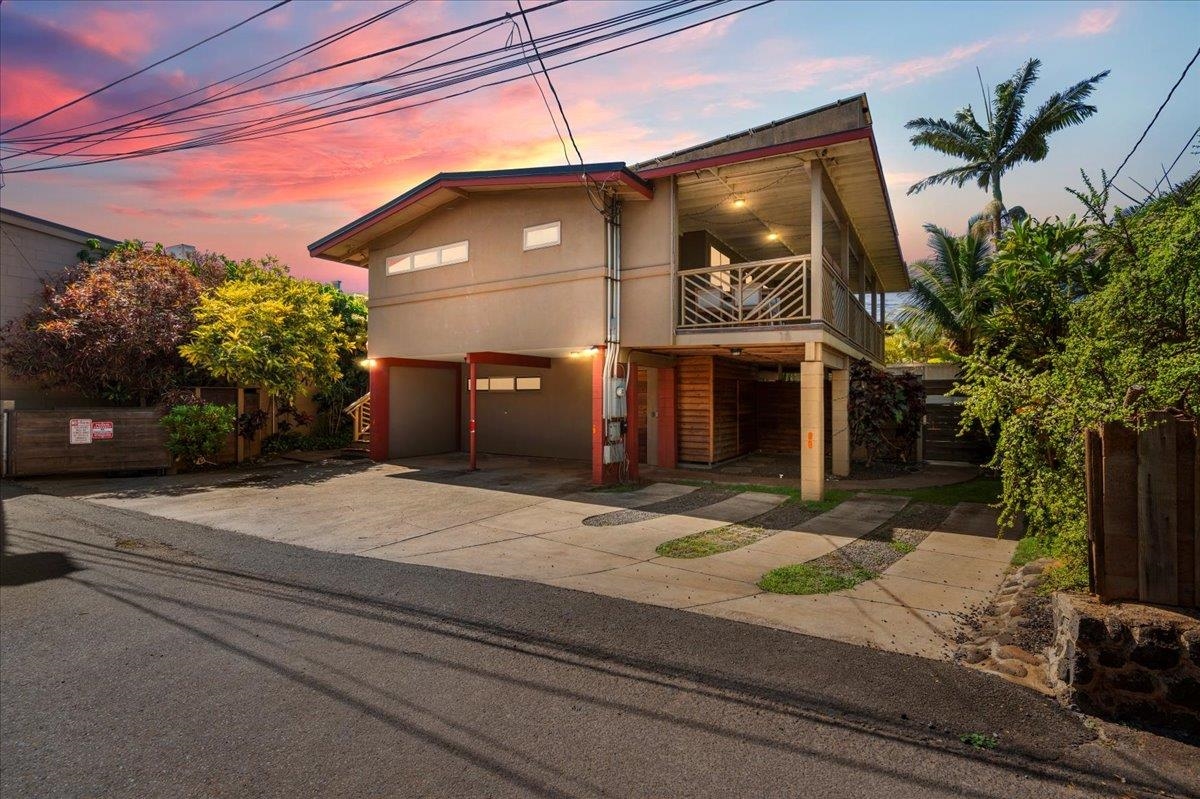 Paia, Hawaii, 96779, United States, 5 Bedrooms Bedrooms, ,4 BathroomsBathrooms,Residential,For Sale,1988155