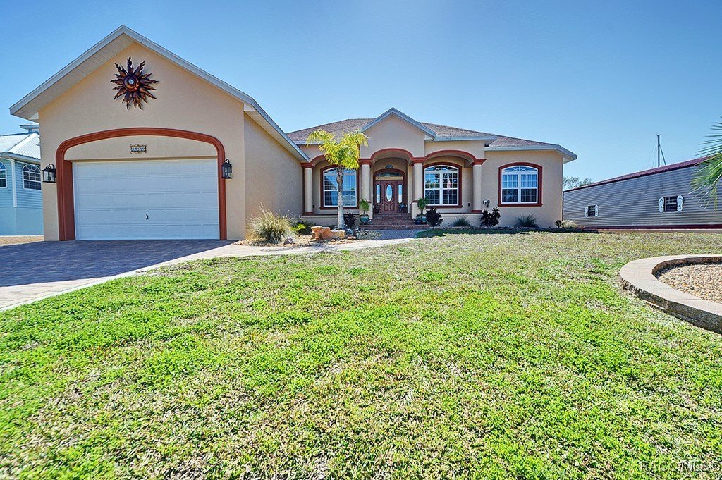 Crystal River, Florida, 34428, United States, 3 Bedrooms Bedrooms, ,3 BathroomsBathrooms,Residential,For Sale,1981624