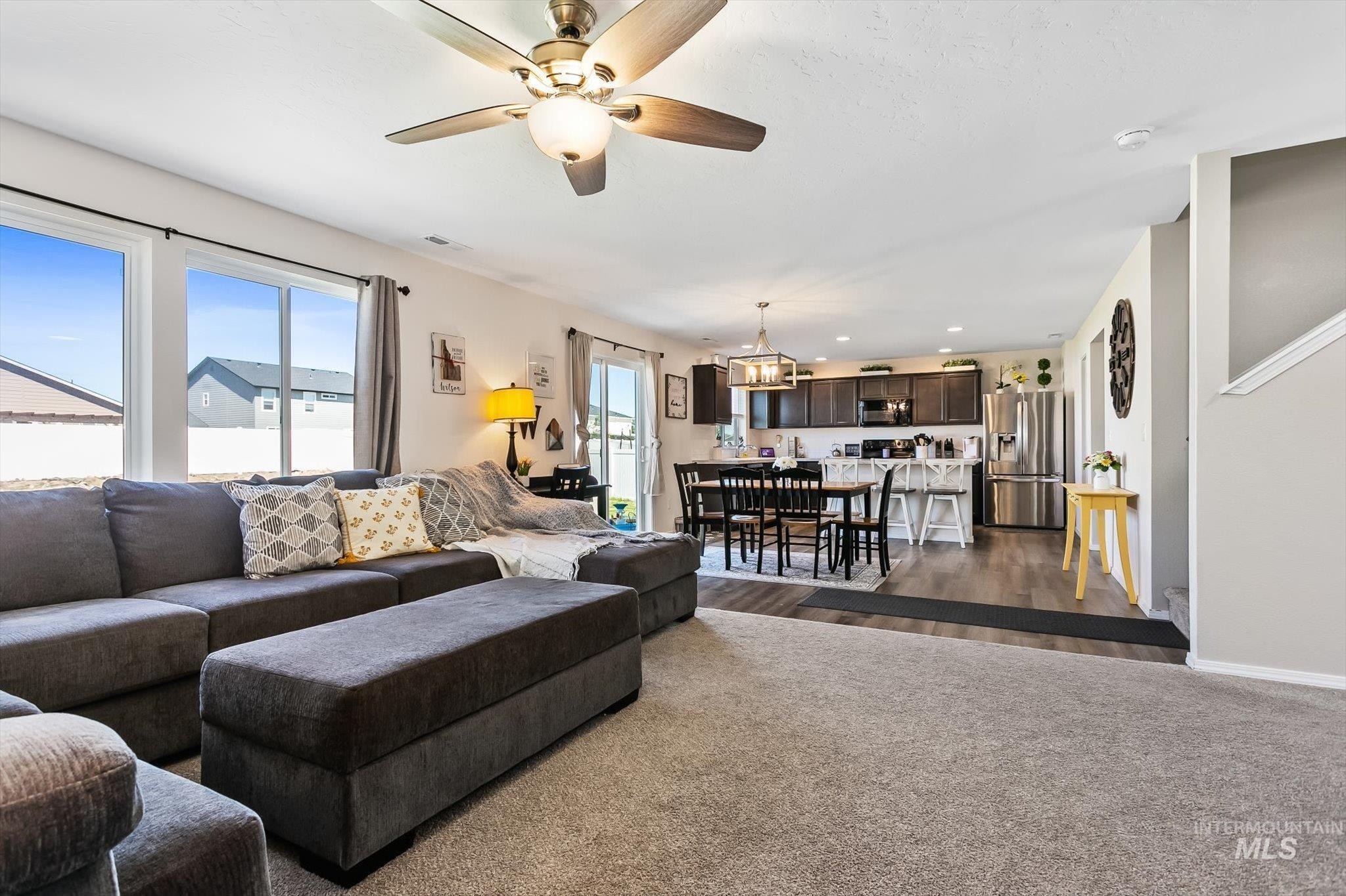 947 Tanami Ave, Kuna, Idaho, 83634, United States, 4 Bedrooms Bedrooms, ,3 BathroomsBathrooms,Residential,For Sale,947 Tanami Ave,1461004
