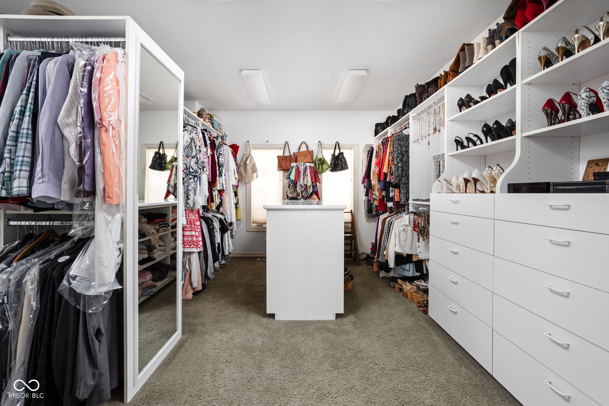 Carmel, Indiana, 46032, United States, 7 Bedrooms Bedrooms, ,8 BathroomsBathrooms,Residential,For Sale,2014077