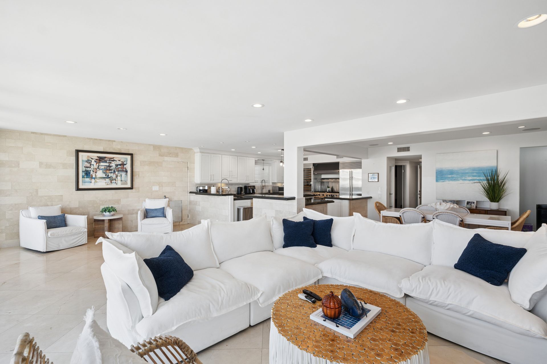  3322 and 3324 Via Lido, Newport Beach, CA 92663 - 物件實景