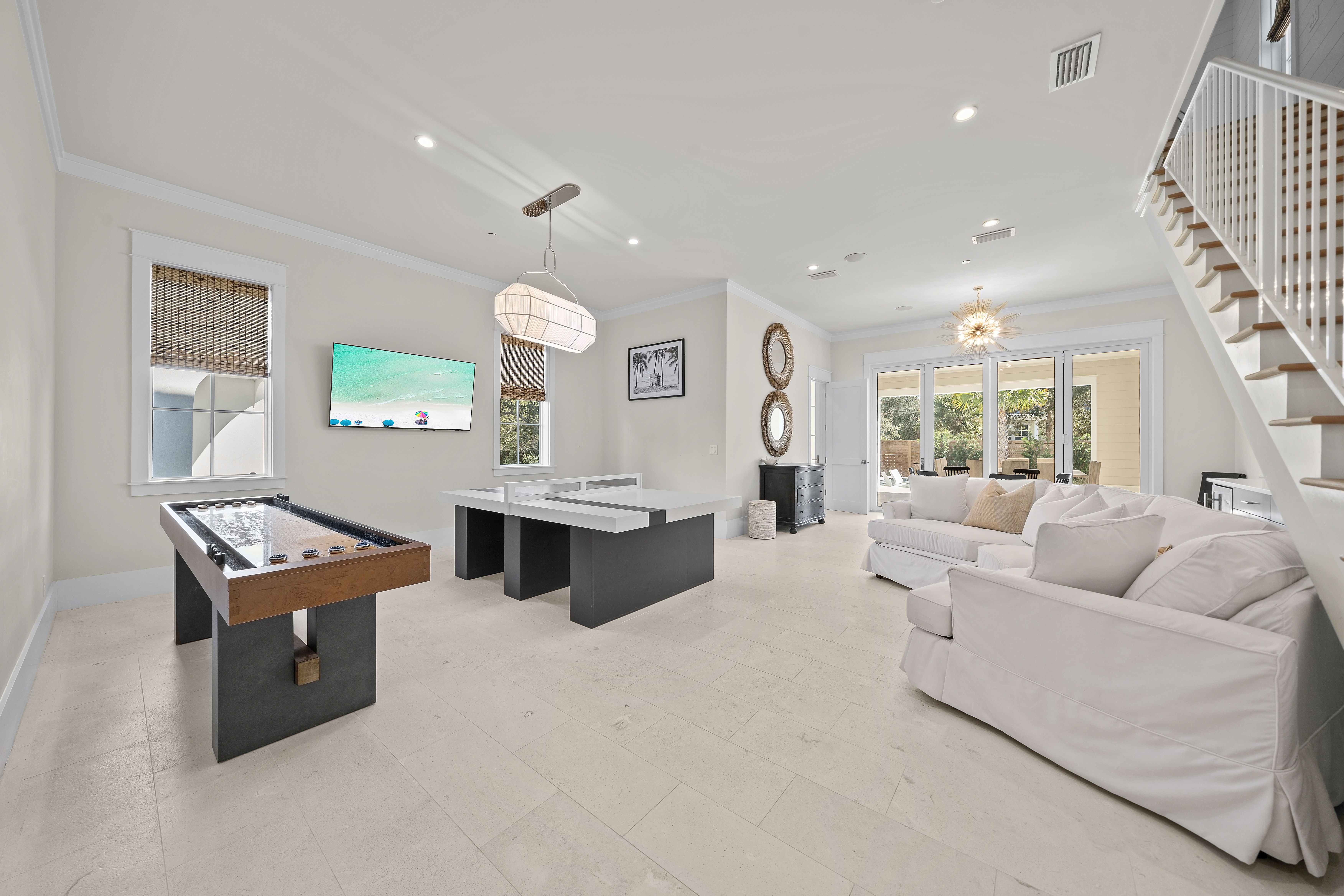  Gulf Serenity  Newer-Construction 8-Bedroom Luxury Home with Rooftop Terrace - 物件實景