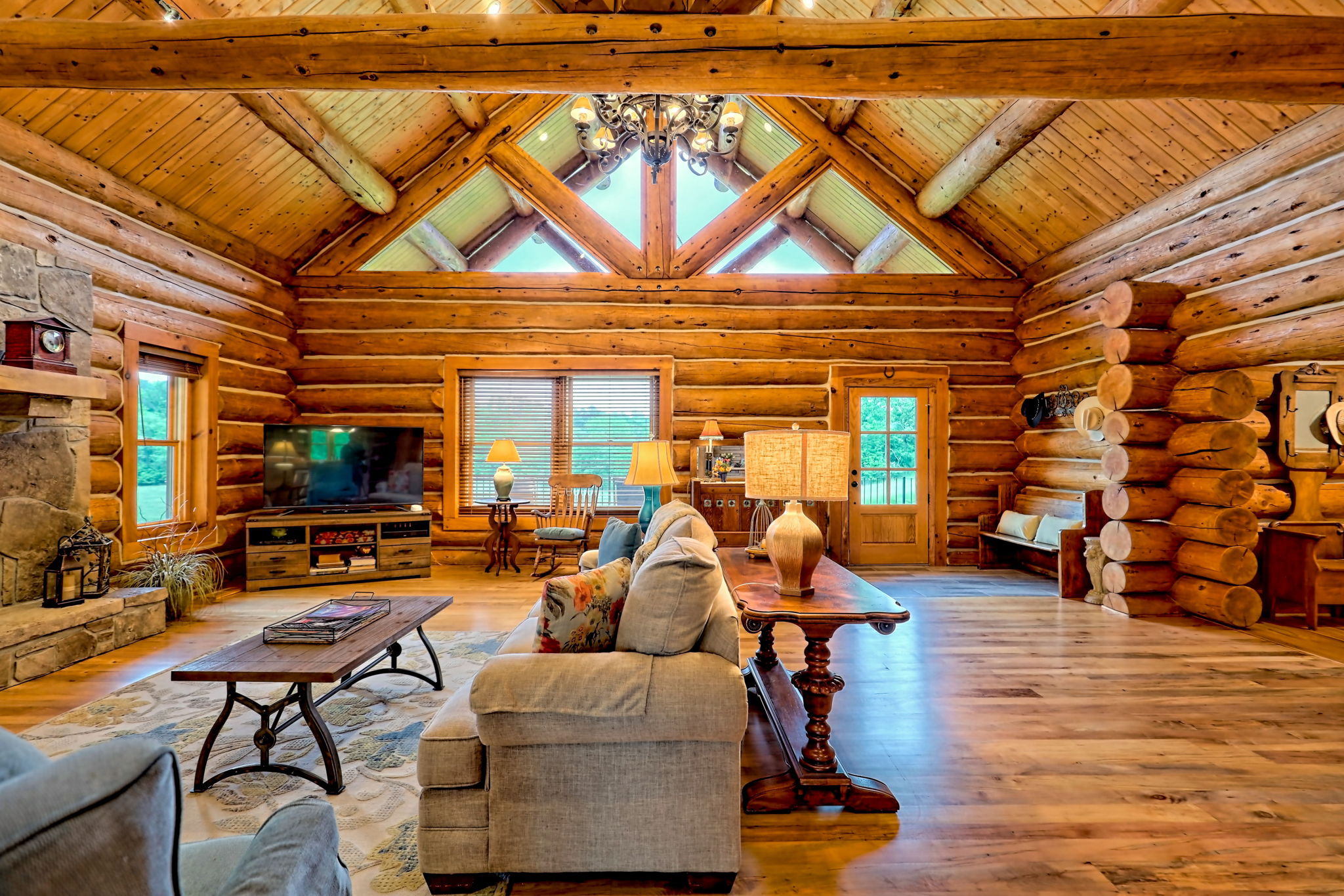 Warne, North Carolina, 28909, United States, 3 Bedrooms Bedrooms, ,3 BathroomsBathrooms,Residential,For Sale,1826737