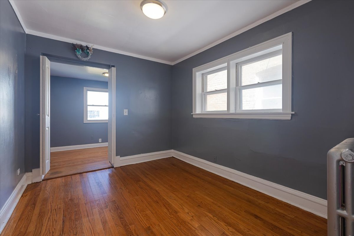 Chicago, Illinois, 60659, United States, 9 Bedrooms Bedrooms, ,Residential,For Sale,1905670