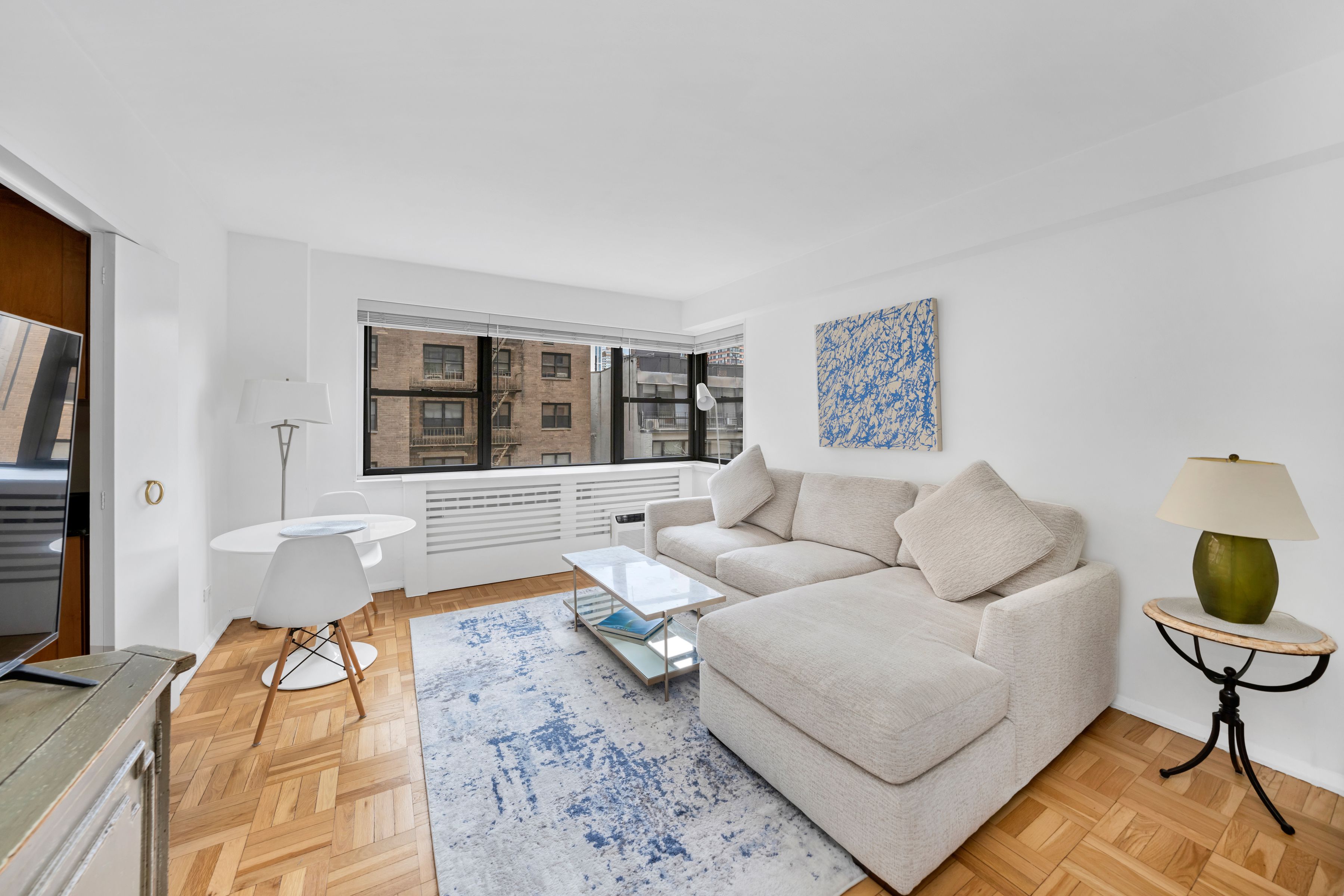  305 East 72nd Street - 物件實景