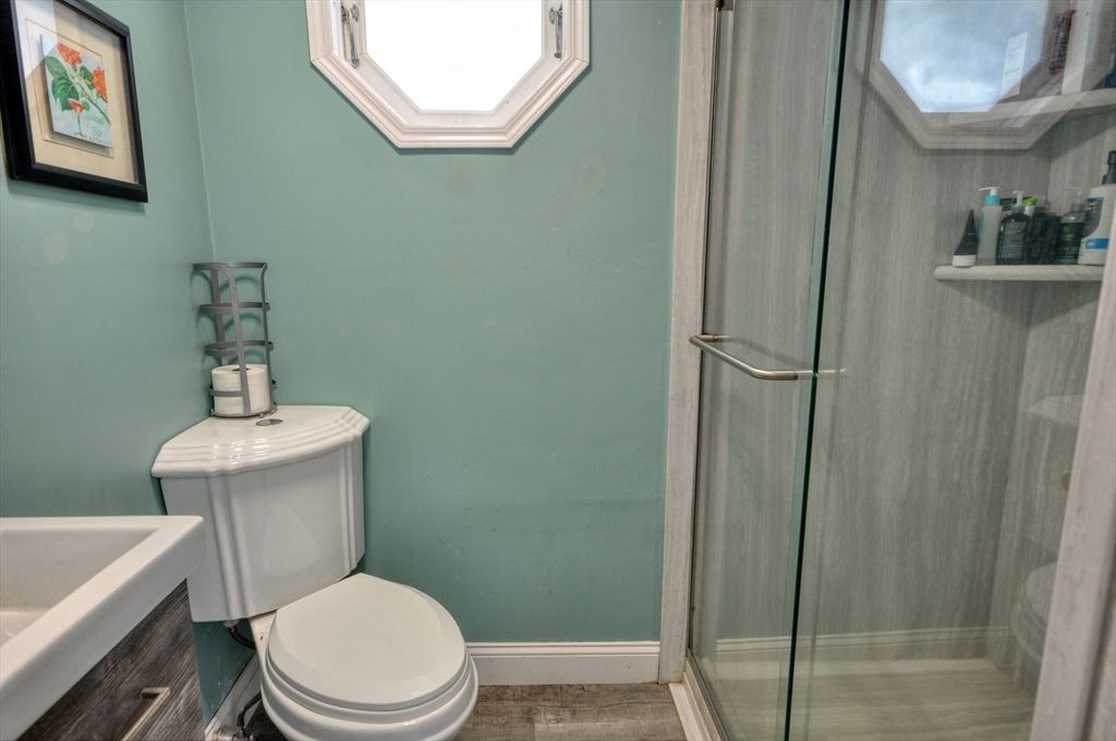 Medford, Massachusetts, 02155, United States, 4 Bedrooms Bedrooms, ,2 BathroomsBathrooms,Residential,For Sale,1980645