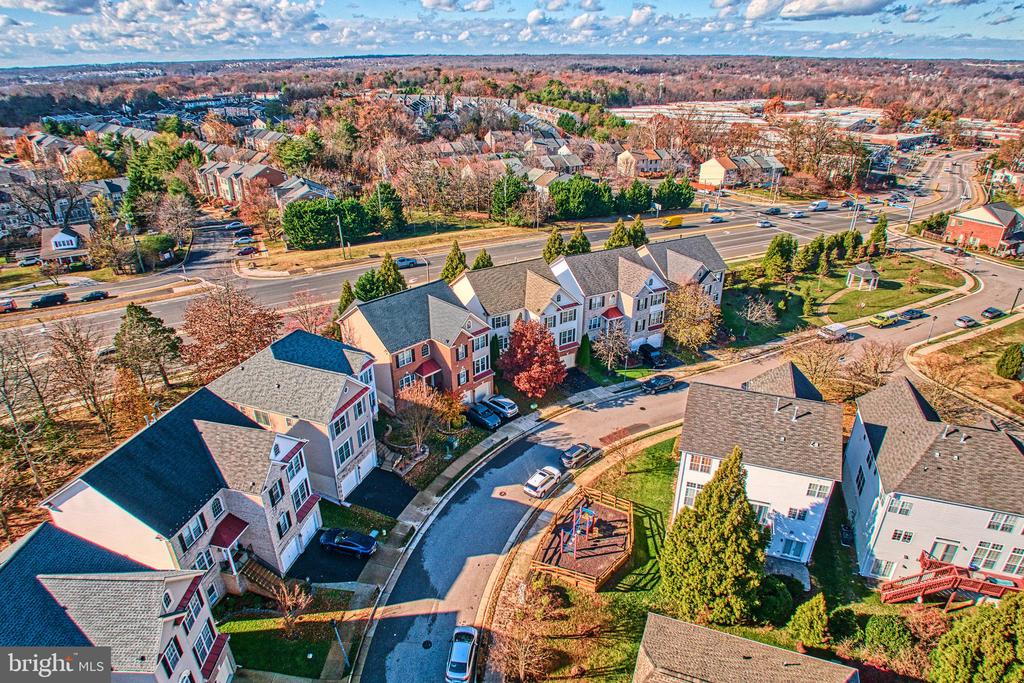 Lorton, Virginia, 22079, United States, 5 Bedrooms Bedrooms, ,4 BathroomsBathrooms,Residential,For Sale,2001485