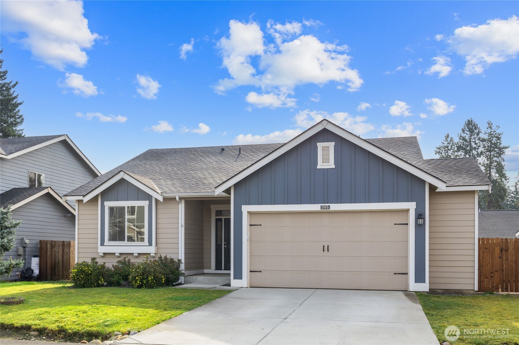 Cle Elum, Washington, 98922, United States, 3 Bedrooms Bedrooms, ,1 BathroomBathrooms,Residential,For Sale,1935300