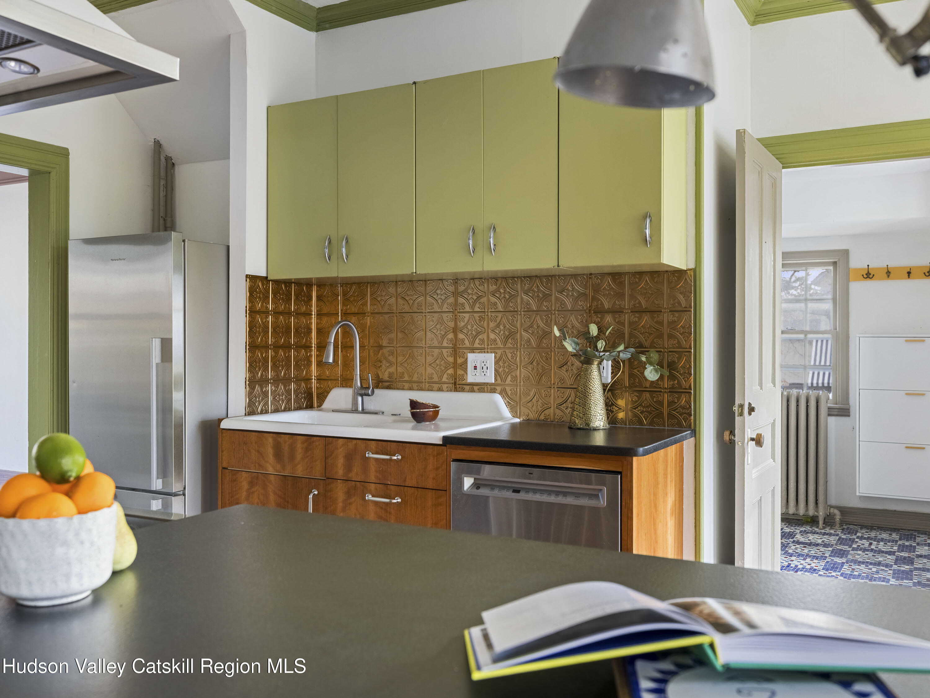 Red Hook, New York, 12571, United States, 4 Bedrooms Bedrooms, ,3 BathroomsBathrooms,Residential,For Sale,2000518