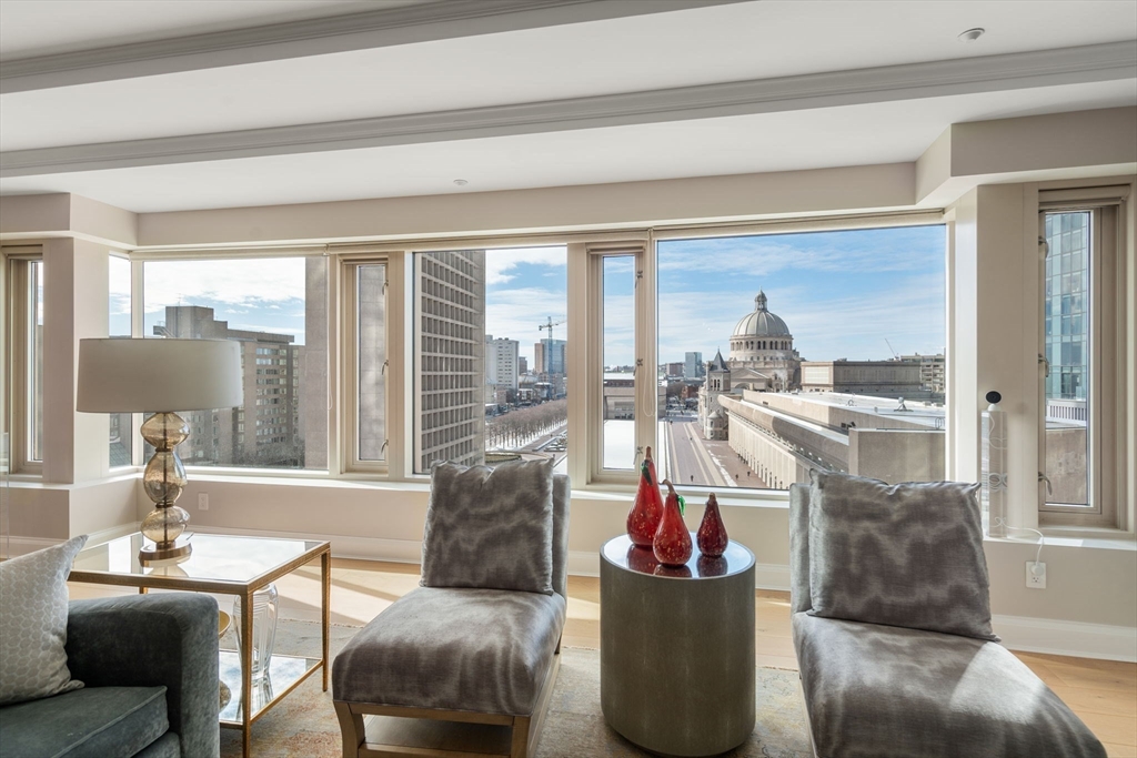 Boston, Massachusetts, 02199, United States, 3 Bedrooms Bedrooms, ,3 BathroomsBathrooms,Residential,For Sale,1940659