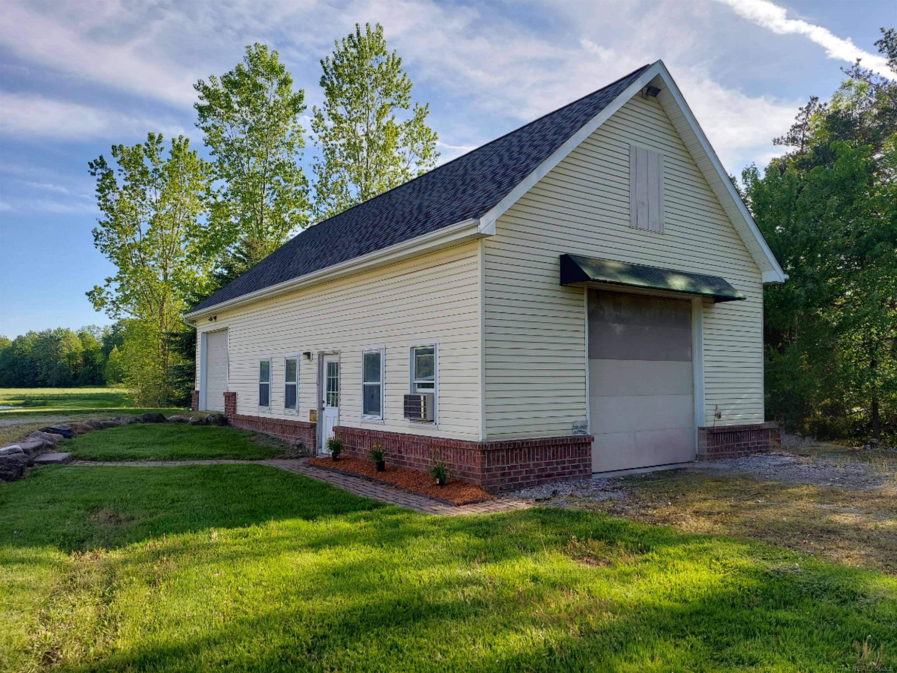Armada, Michigan, 48005, United States, 4 Bedrooms Bedrooms, ,3 BathroomsBathrooms,Residential,For Sale,1994252