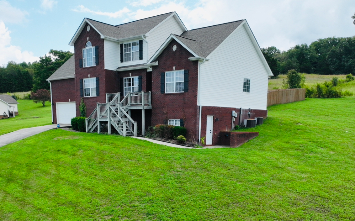 Friendsville, Tennessee, 37737, United States, 3 Bedrooms Bedrooms, ,4 BathroomsBathrooms,Residential,For Sale,1962671