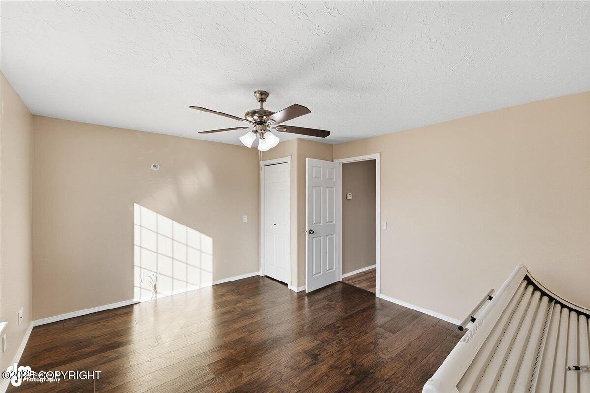 Sterling, Alaska, 99672, United States, 4 Bedrooms Bedrooms, ,3 BathroomsBathrooms,Residential,For Sale,1974036